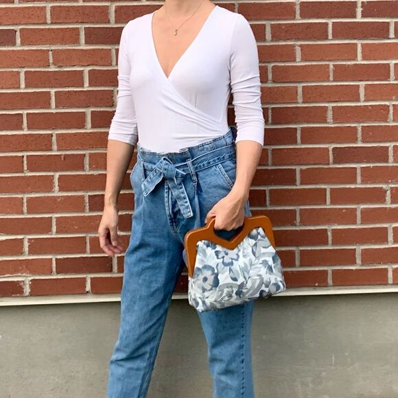 Handmade Genuine Leather Printed Floral Wooden Frame Bag with Small Purse Set - Picture 4 of 16